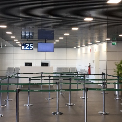Gate 25  Terminal 1-Fiumicino (RM)